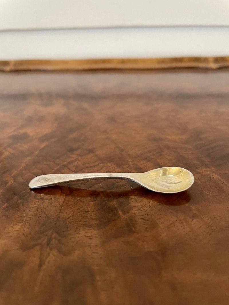 George V Cased Four Piece Solid Sterling Silver Condiment Set by Viners, Sheffield - Image 11